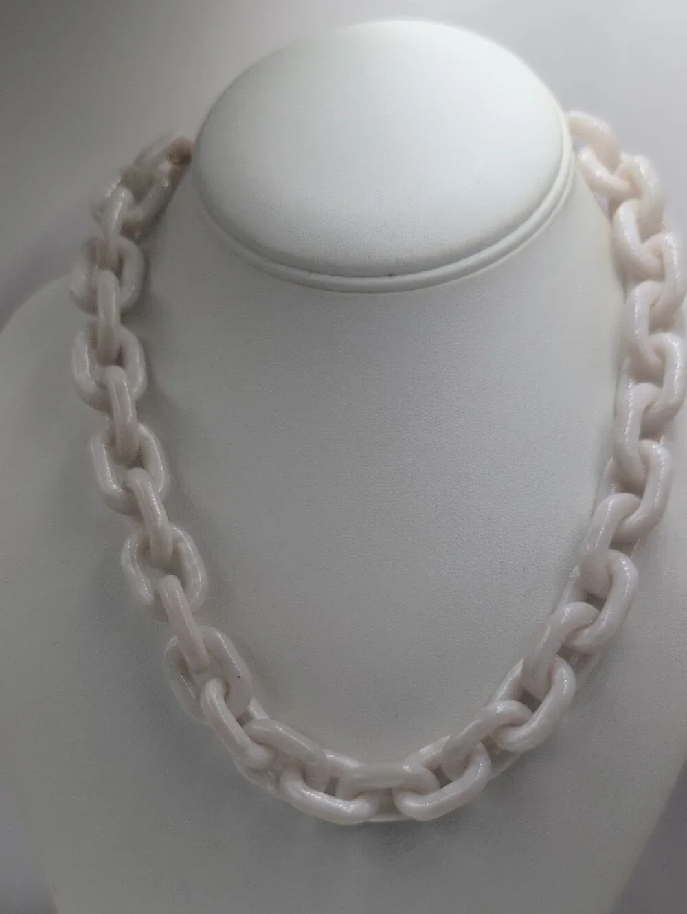 J. Crew Neutral Taupe Resin Link Necklace with Gold Accents 0108